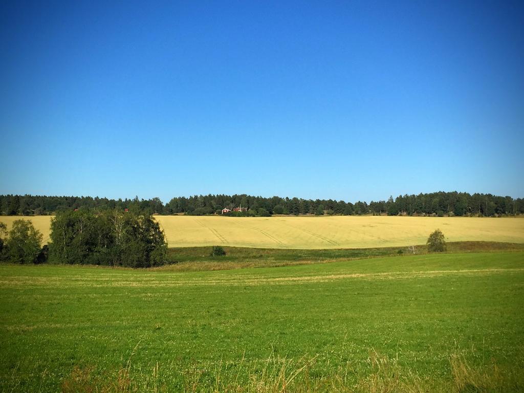 Pensionat Hogarden Boxholm Bagian luar foto