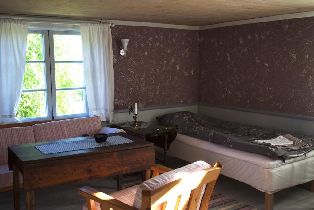 Pensionat Hogarden Boxholm Bagian luar foto