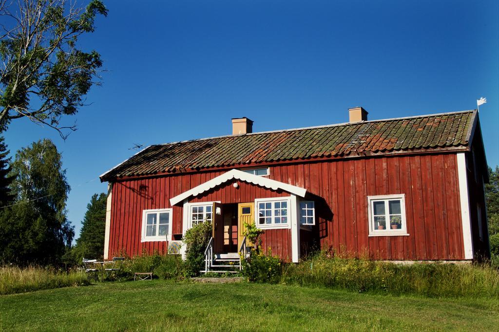 Pensionat Hogarden Boxholm Bagian luar foto